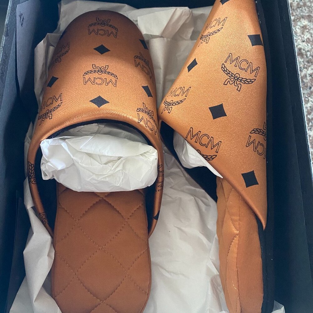 Brand NWT MCM Cognac Visetos Room Designer Slippers